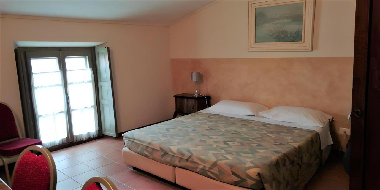 Villa Cantoni Gropello Cairoli Buitenkant foto