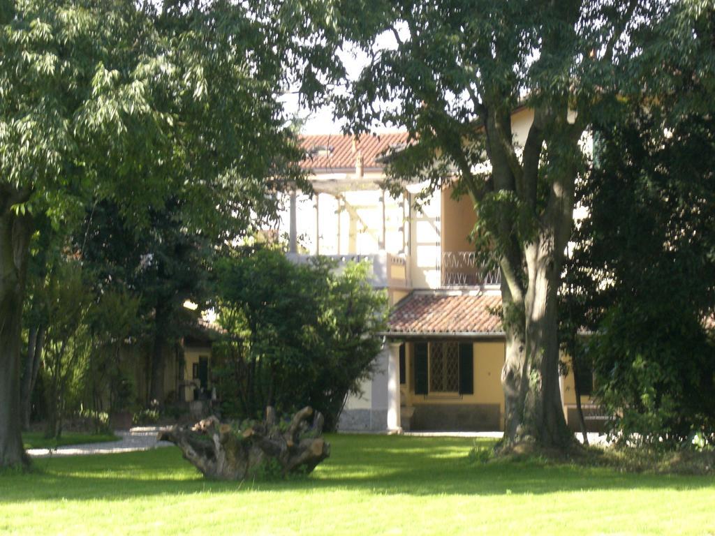 Villa Cantoni Gropello Cairoli Buitenkant foto