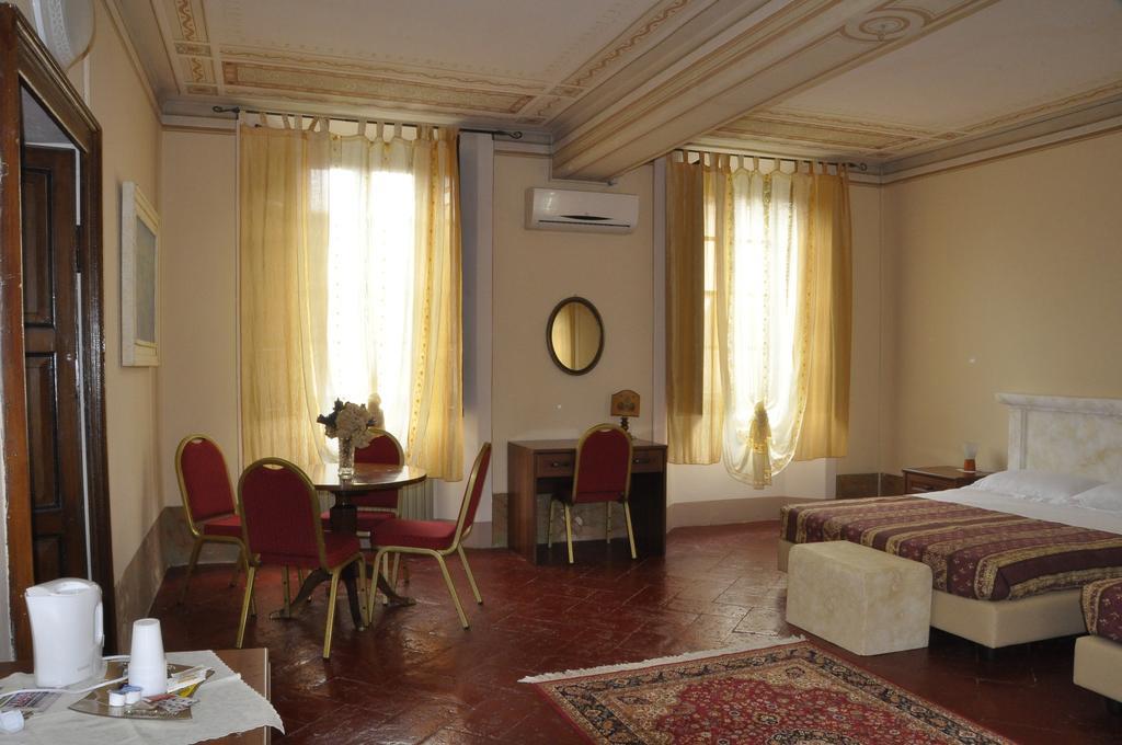 Villa Cantoni Gropello Cairoli Buitenkant foto