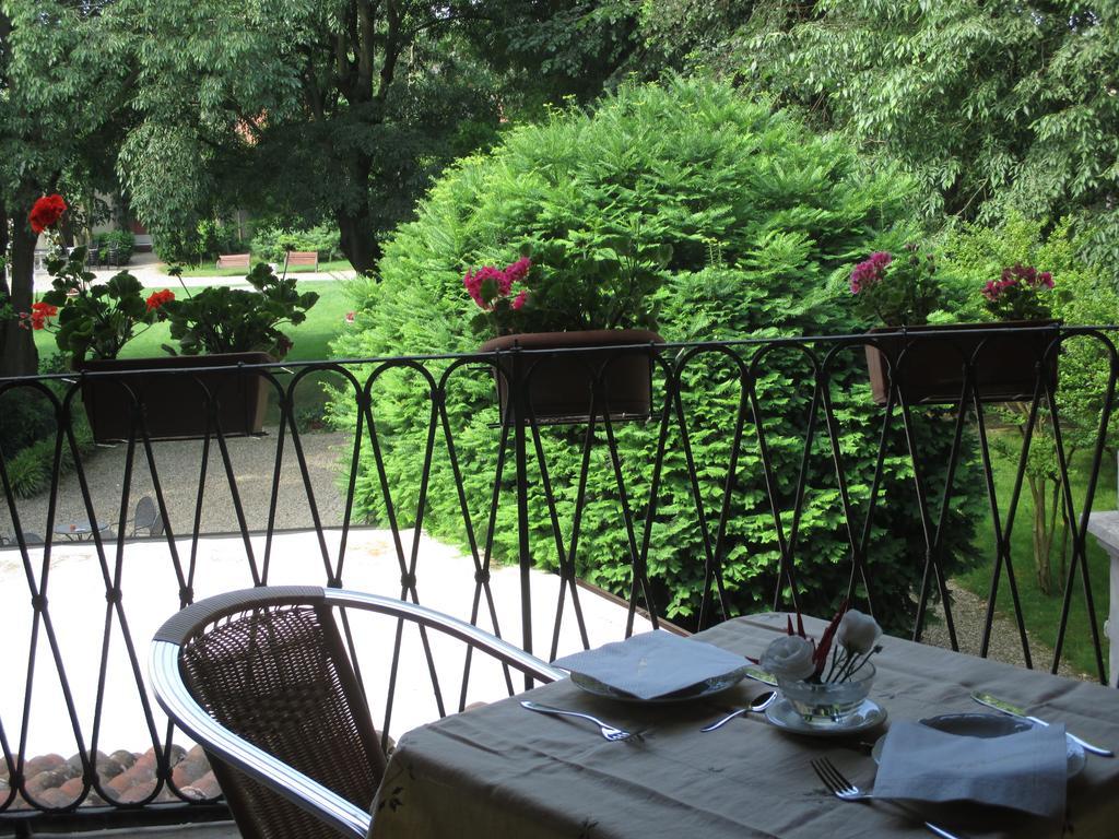 Villa Cantoni Gropello Cairoli Buitenkant foto