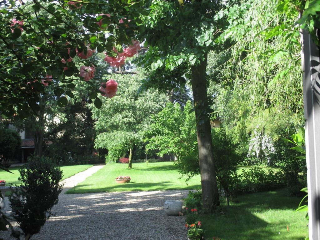 Villa Cantoni Gropello Cairoli Buitenkant foto