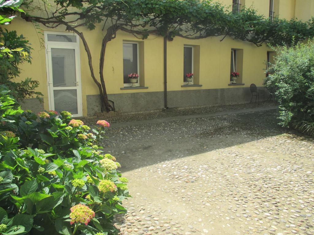 Villa Cantoni Gropello Cairoli Buitenkant foto